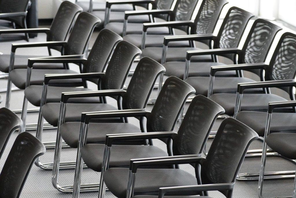 Moderne zaalhuur voor evenementen in Rotterdam met flexibele opsplitsing en technische faciliteiten