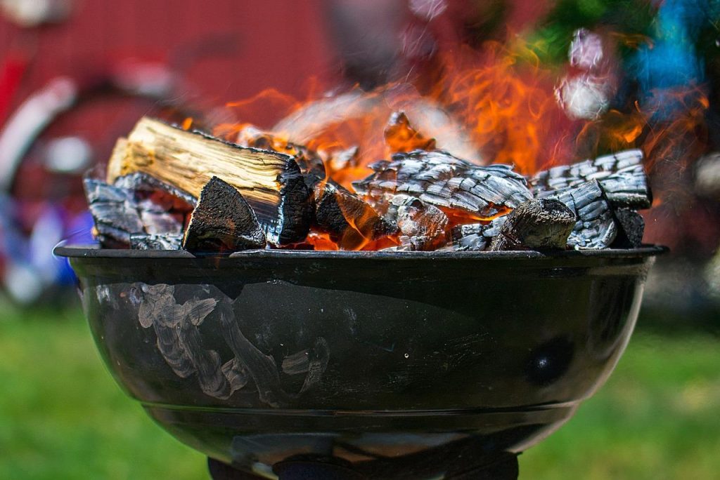 Warentuin biedt een perfect assortiment voor zomer: tuinsets, parasols, zwembaden en BBQ's voor jouw buitenruimte