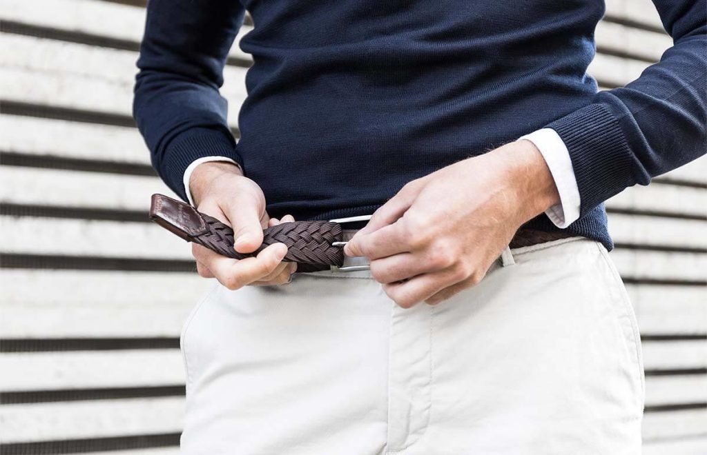 Riem zonder gaatjes met gepolijste gesp in modern design voor stijl en comfort